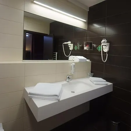 Hotell Park 4*