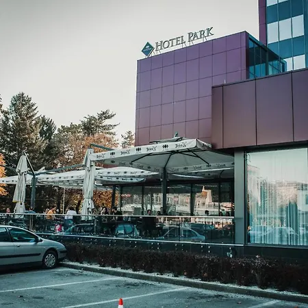 Park Hotell 4*