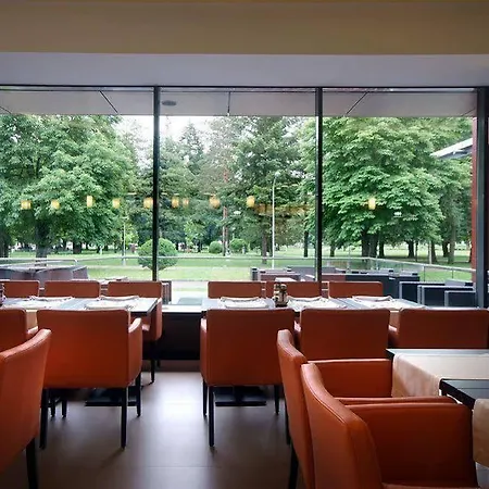 Hotell Park Doboj