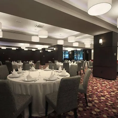 多博伊公园酒店 4* 多博伊